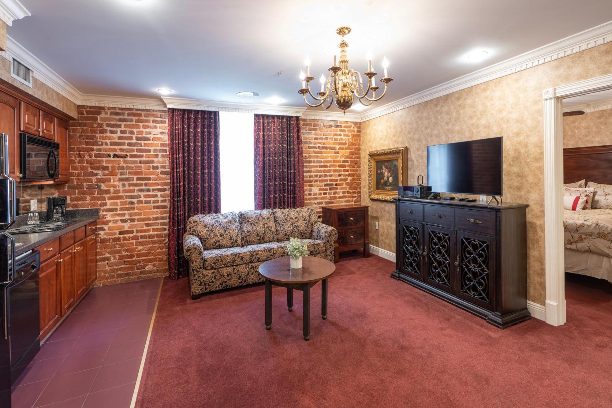 Quarter House Suites New Orleans Exterior photo