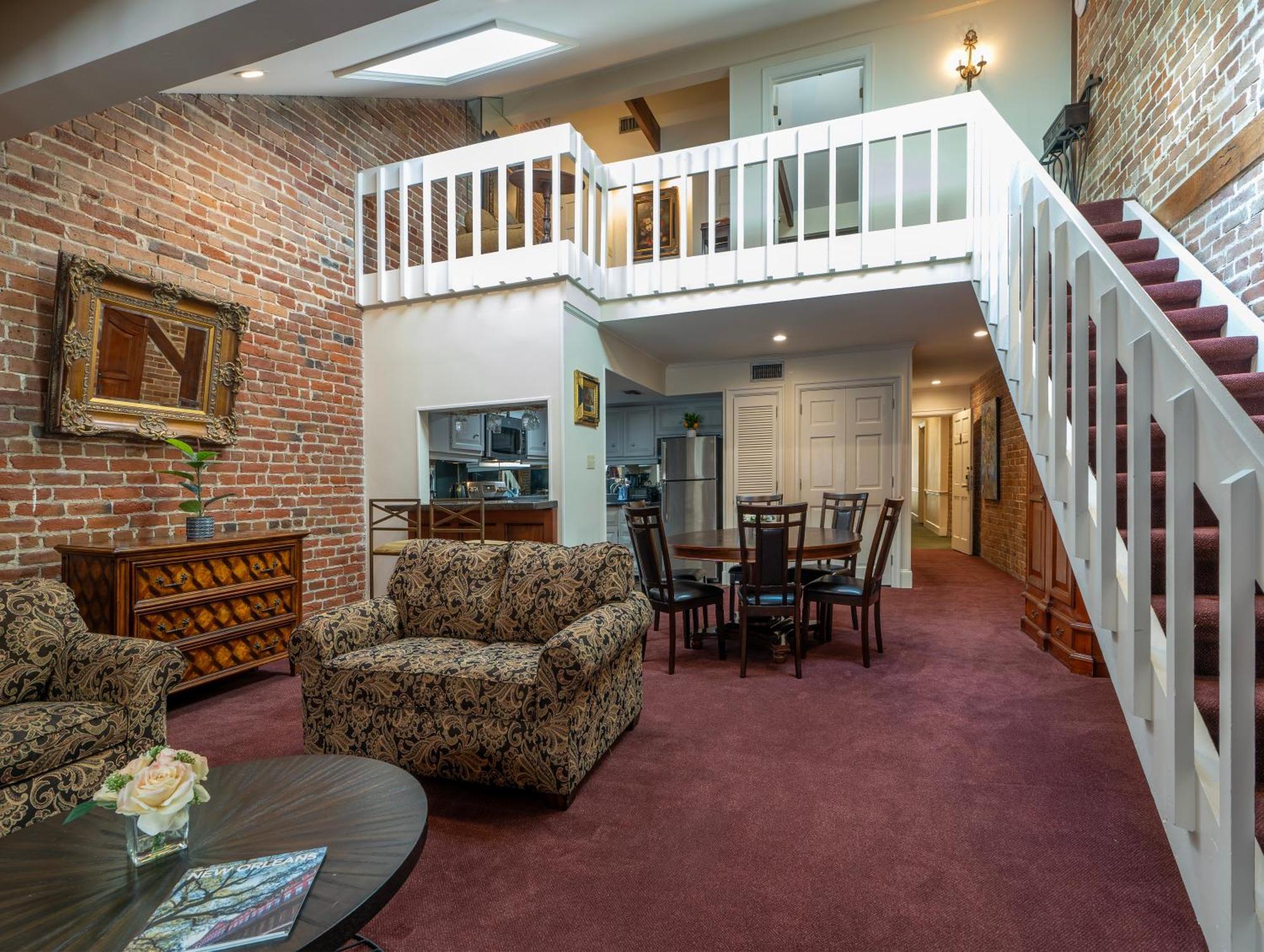 Quarter House Suites New Orleans Exterior photo