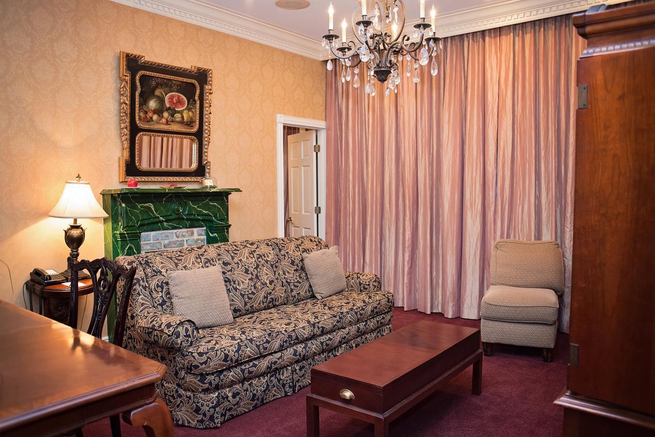 Quarter House Suites New Orleans Exterior photo