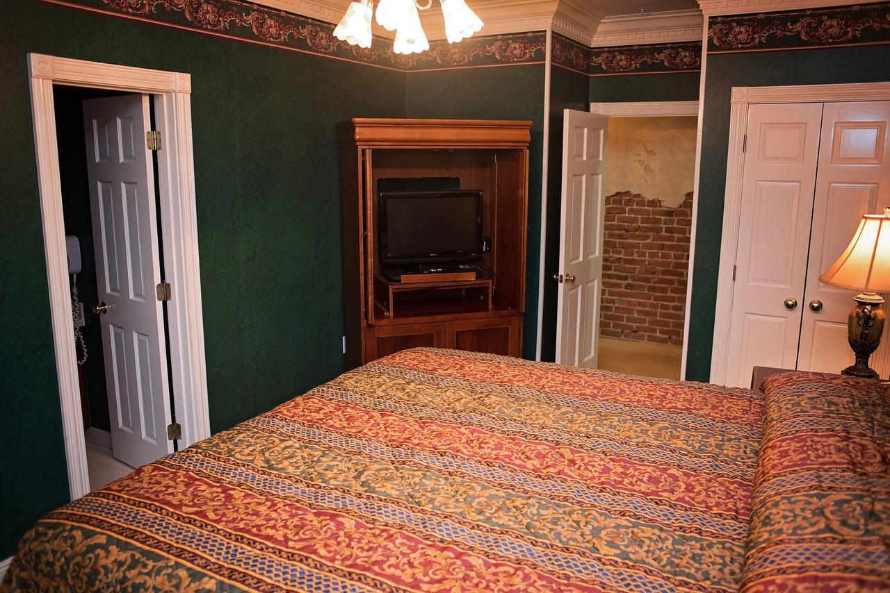 Quarter House Suites New Orleans Exterior photo