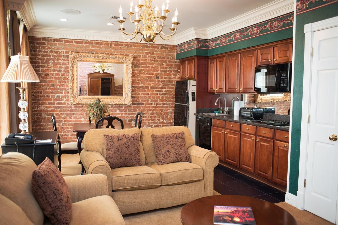 Quarter House Suites New Orleans Exterior photo
