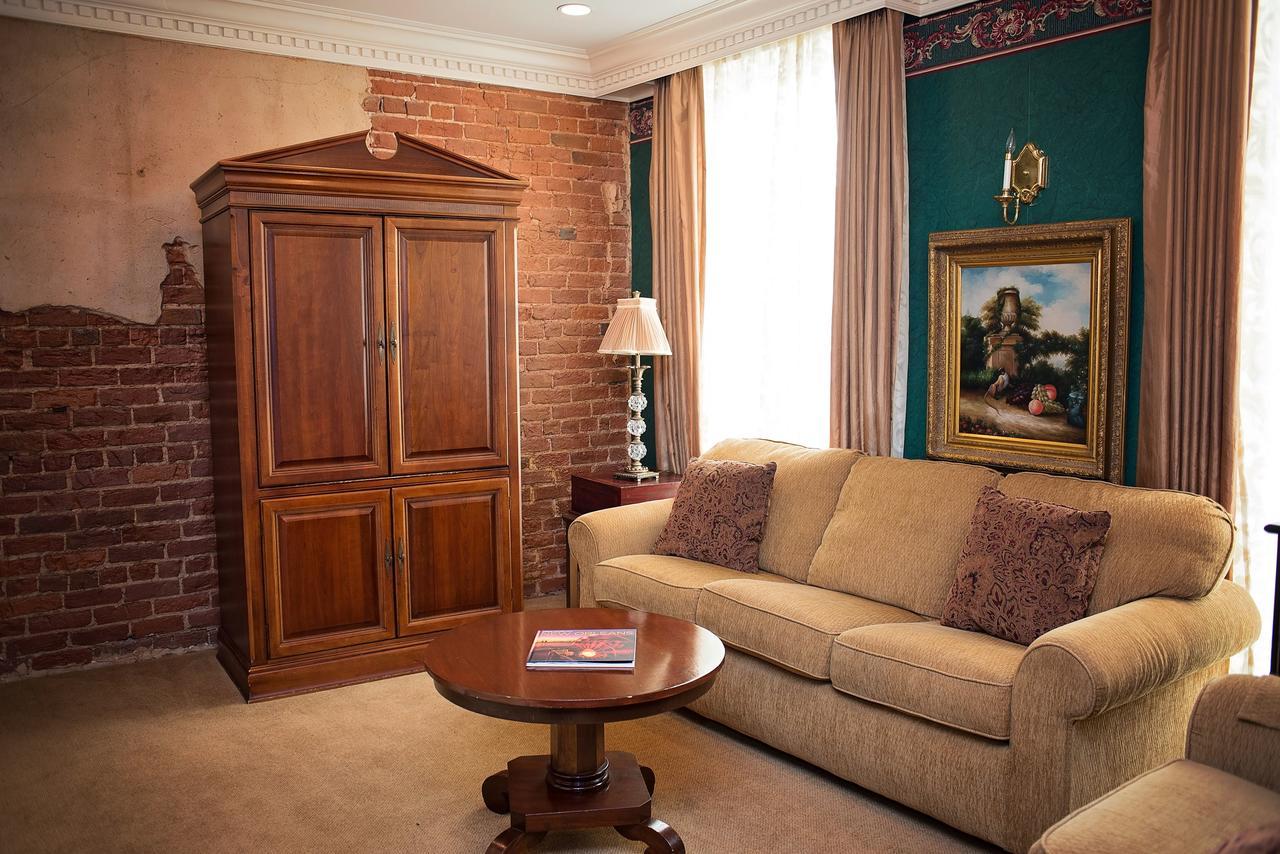 Quarter House Suites New Orleans Exterior photo